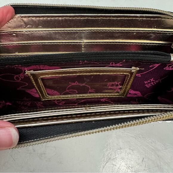 Betsey Johnson Leopard Sequin Zip Around Wallet - Picture 6 of 7